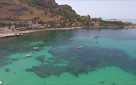 Palermo Mare Holidays